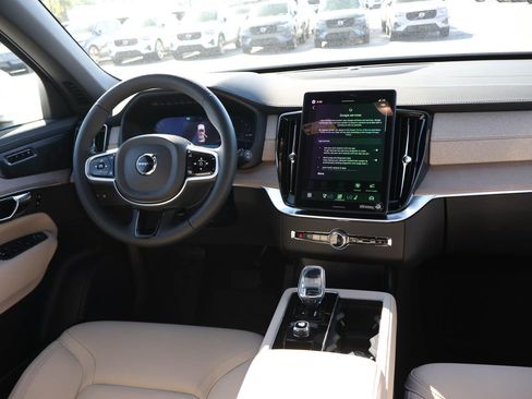 New 2026 Volvo XC90 T8 Plus w/ Protection Package AWD/4WD image 23