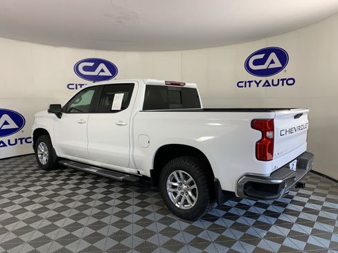Used 2020 Chevrolet Silverado 1500 LT AWD/4WD image 5