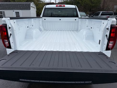 New 2026 GMC Sierra 1500 Pro image 16