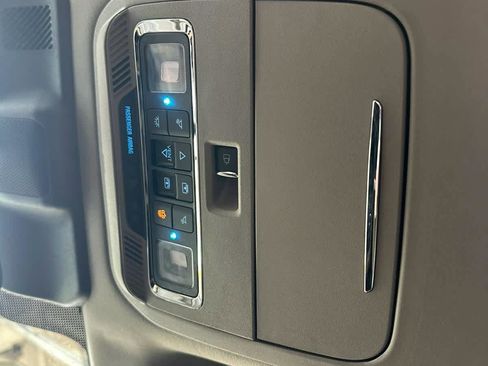 Used 2024 Ford F150 Platinum w/ Equipment Group 703A Plus image 40