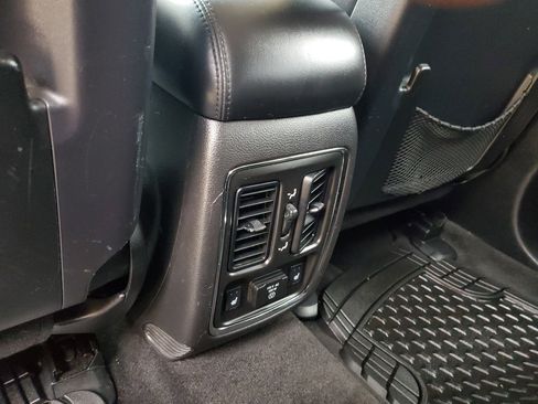 Used 2012 Jeep Grand Cherokee Limited AWD/4WD image 9