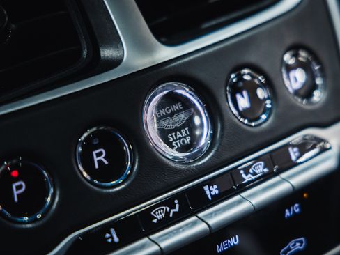 Used 2019 Aston Martin DBS Superleggera image 25