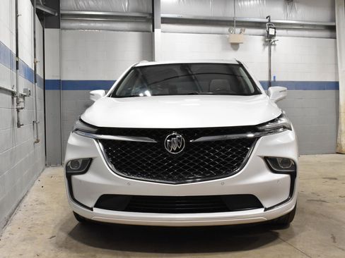 Used 2022 Buick Enclave Avenir image 34