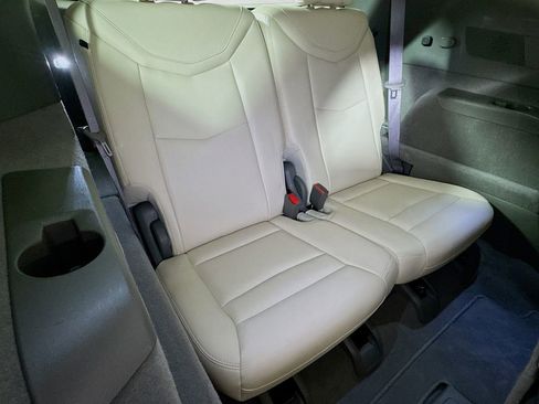 Certified 2024 Cadillac XT6 Premium Luxury image 27