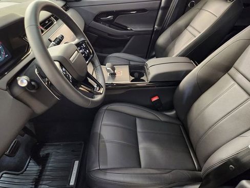 Used 2026 Land Rover Range Rover Evoque S image 14