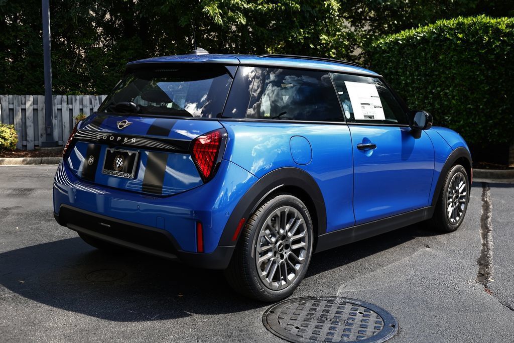 New 2026 MINI Cooper 2-Door Hardtop FWD image 7
