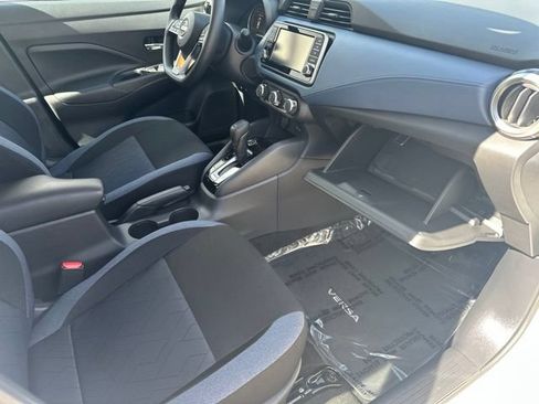 Used 2025 Nissan Versa SV w/ Trunk Package FWD image 41