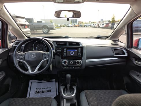 Used 2016 Honda Fit LX image 25