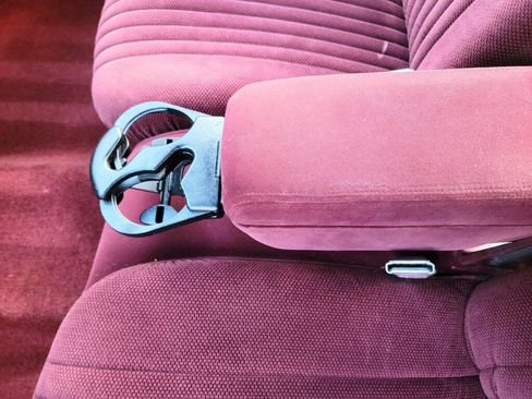 Used 1995 Buick Le Sabre Custom image 19