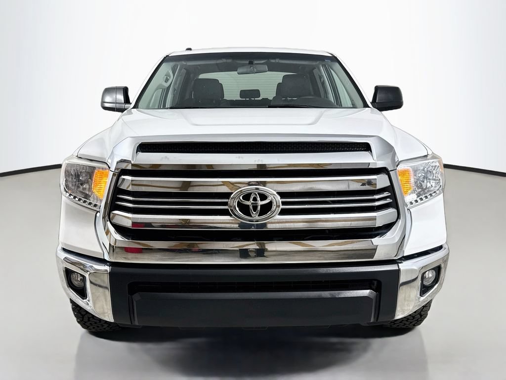 Used 2017 Toyota Tundra SR5 AWD/4WD image 2