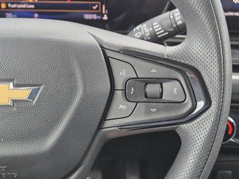 Used 2025 Chevrolet TrailBlazer LT FWD image 22
