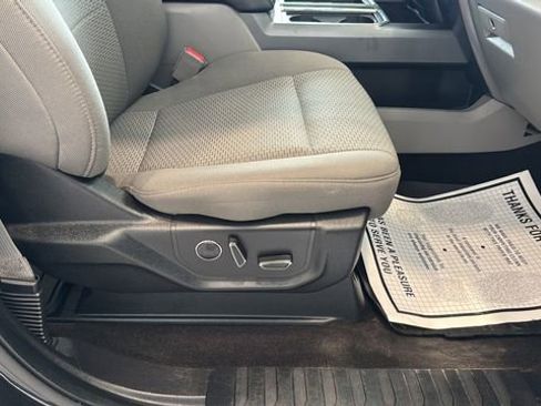 Used 2018 Ford F150 XLT w/ Equipment Group 302A Luxury AWD/4WD image 24