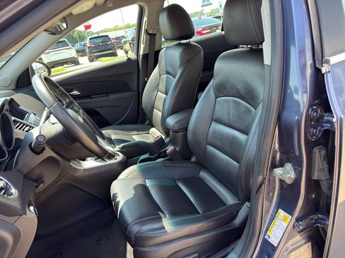Used 2013 Chevrolet Cruze LT FWD image 10