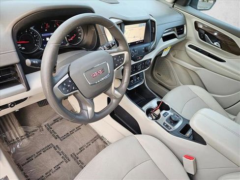 Used 2020 GMC Terrain Denali w/ Denali Premium Package image 10