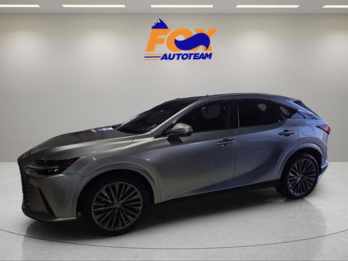 Used 2025 Lexus RX 450h AWD w/ Luxury Package image 2