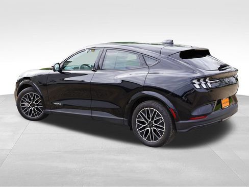 Certified 2025 Ford Mustang Mach-E Premium AWD/4WD image 8