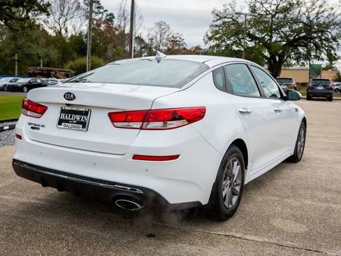 Used 2020 Kia Optima LX image 19