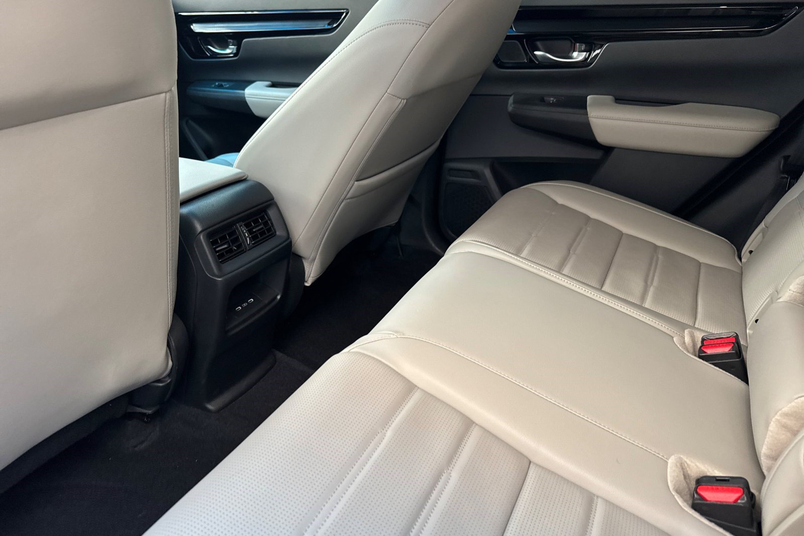 Used 2025 Honda CR-V EX-L image 28