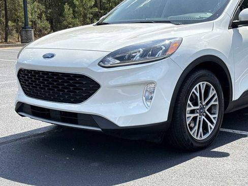 Used 2021 Ford Escape SEL w/ Technology Package FWD image 31
