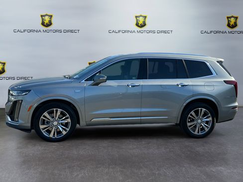 Used 2025 Cadillac XT6 Premium Luxury FWD image 8