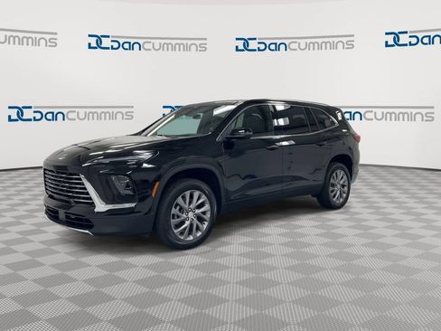 Used 2026 Buick Enclave Preferred FWD image 4