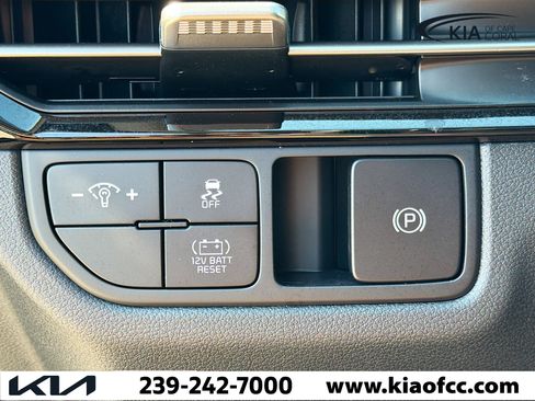 New 2026 Kia Sportage LX FWD image 26