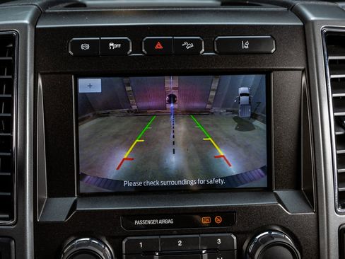 Used 2020 Ford F250 XLT w/ XLT Premium Package image 23