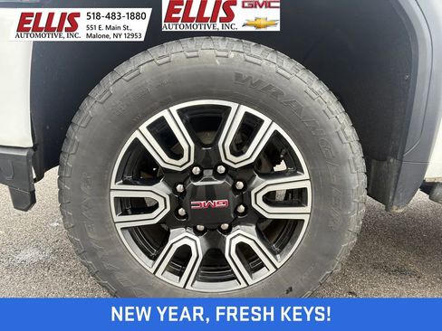 Used 2023 GMC Sierra 3500 AT4 w/ Snow Plow Prep/Camper Package image 12