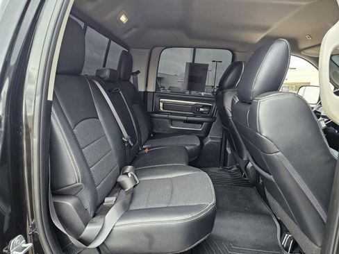 Used 2018 RAM 2500 Big Horn w/ Sport Appearance Group image 29