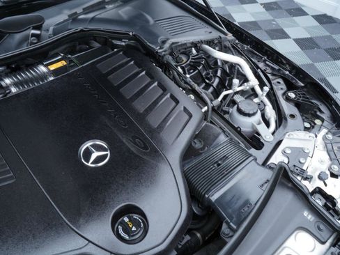 Used 2024 Mercedes-Benz CLE 450 4MATIC Cabriolet image 79
