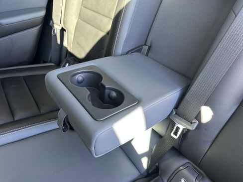 Used 2025 Honda Prologue Touring image 35