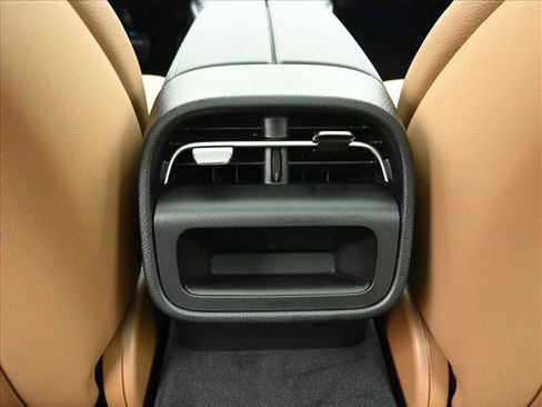 Certified 2026 Mercedes-Benz E 350 4MATIC Sedan image 21