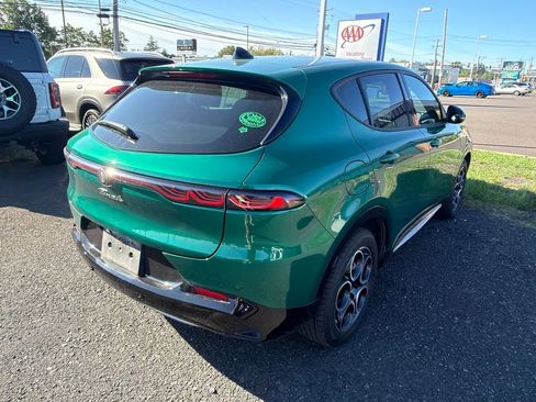 Used 2024 Alfa Romeo Tonale Ti AWD/4WD image 3