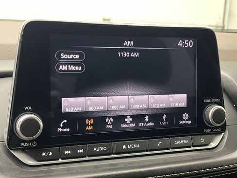 Used 2023 Nissan Rogue SV AWD/4WD image 17