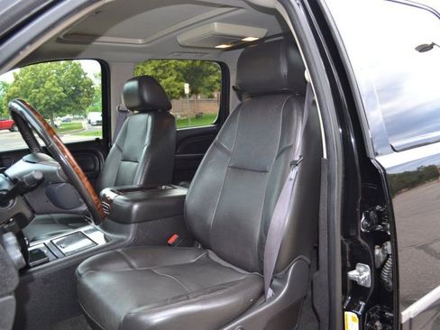 Used 2013 GMC Sierra 3500 Denali image 21