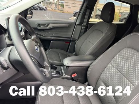 Used 2025 Ford Escape Active w/ Tech Pack #1 FWD image 7