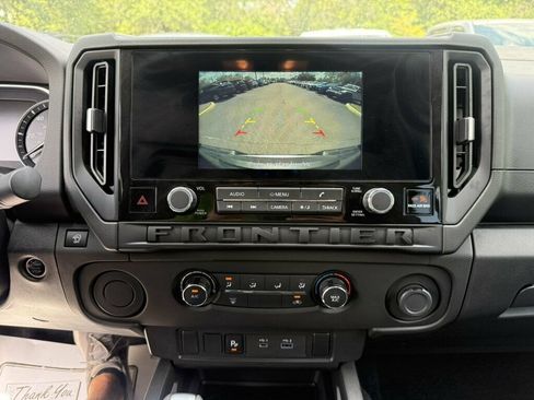 Used 2025 Nissan Frontier S RWD image 6