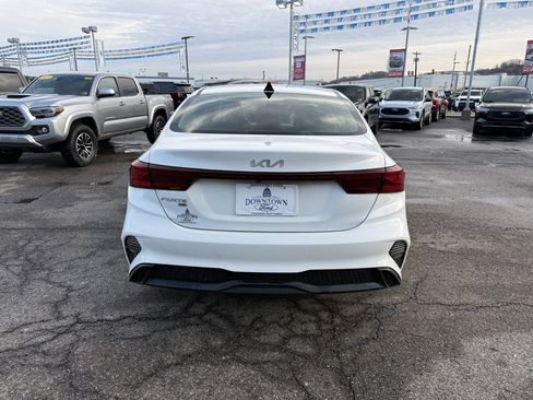 Used 2022 Kia Forte Sedan image 6
