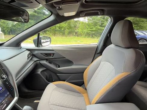Used 2025 Subaru Crosstrek 2.5i Sport AWD/4WD image 32