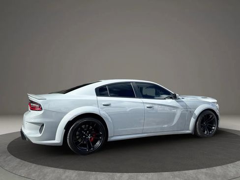 Used 2022 Dodge Charger SRT Hellcat image 13