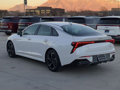 Certified 2025 Kia K5 GT-Line image 3