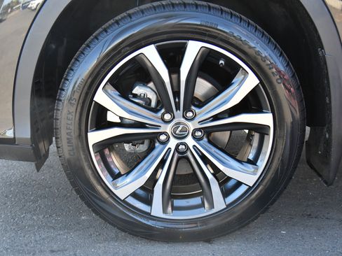 Used 2022 Lexus RX 350L FWD w/ Premium Package image 13