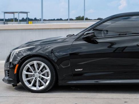 Used 2017 Cadillac ATS V w/ Luxury Package image 16