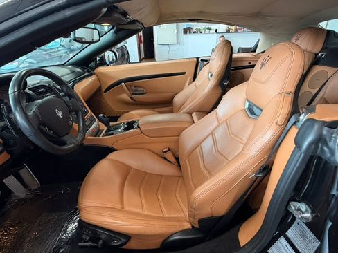 Used 2016 Maserati GranTurismo Sport RWD image 38