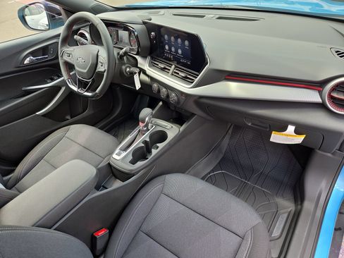 New 2026 Chevrolet Trax RS w/ Driver Confidence Package FWD image 16