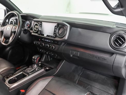 Used 2021 Toyota Tacoma TRD Pro AWD/4WD image 39