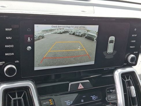 Used 2022 Kia Sorento SX image 20