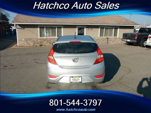 Used 2012 Hyundai Accent GS image 4