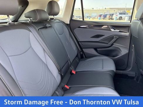New 2026 Volkswagen Tiguan SE AWD/4WD image 17