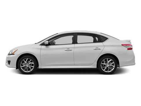 Used 2013 Nissan Sentra SL w/ Navigation Pkg FWD image 3